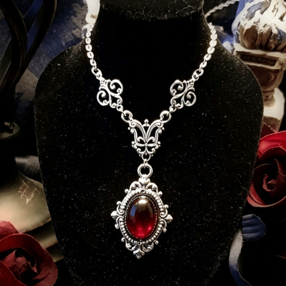 Collier Cameo Vampire, Cameo S - Men'S Vampire Accessories avis et prix