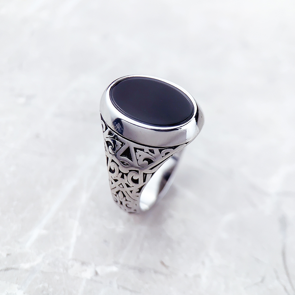 Bague chevalière ovale noire,  - Signet Ring Men avis et prix