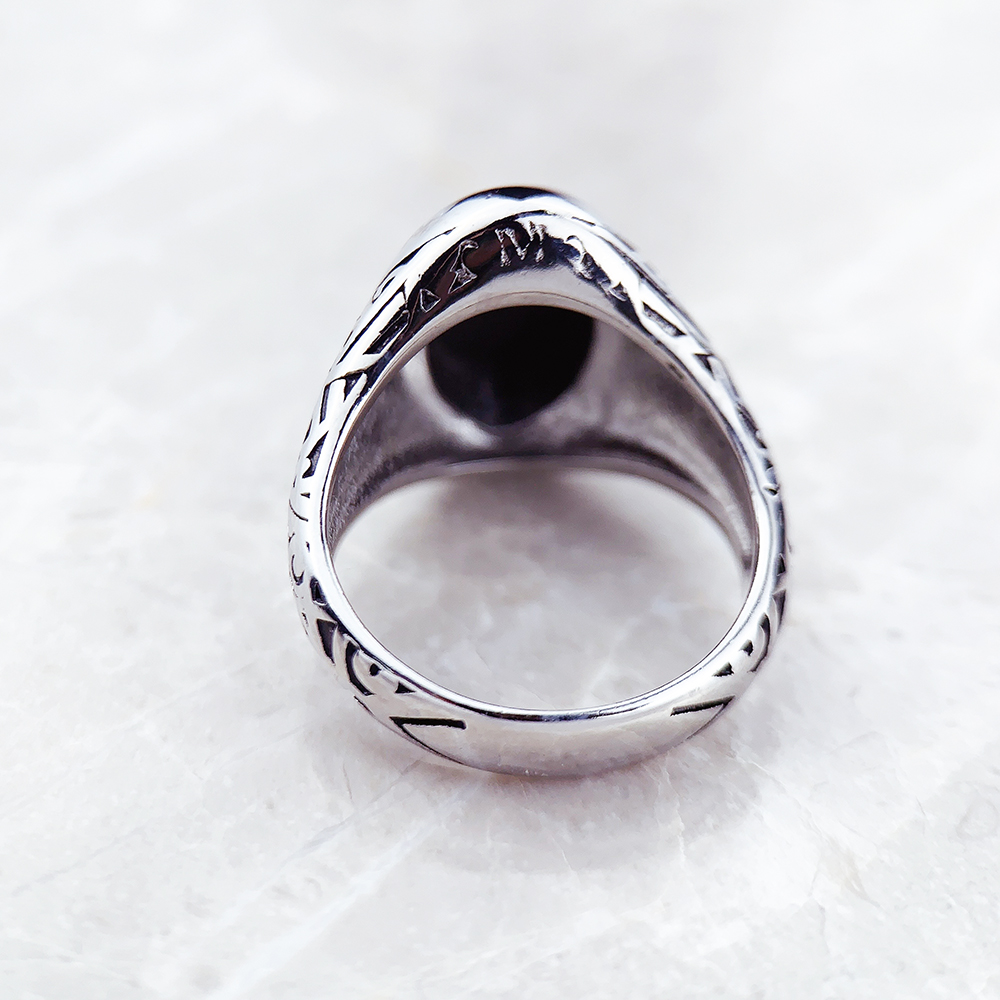 Bague chevalière ovale noire,  - Signet Ring Men avis et prix