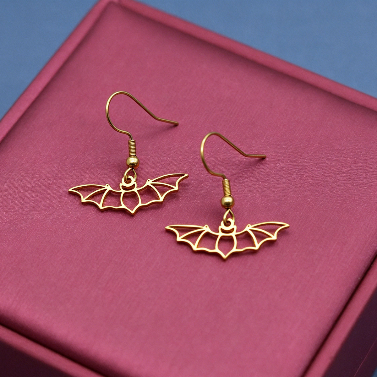 QIAMNI – boucles d'oreilles go - Men'S Vampire Accessories avis et prix