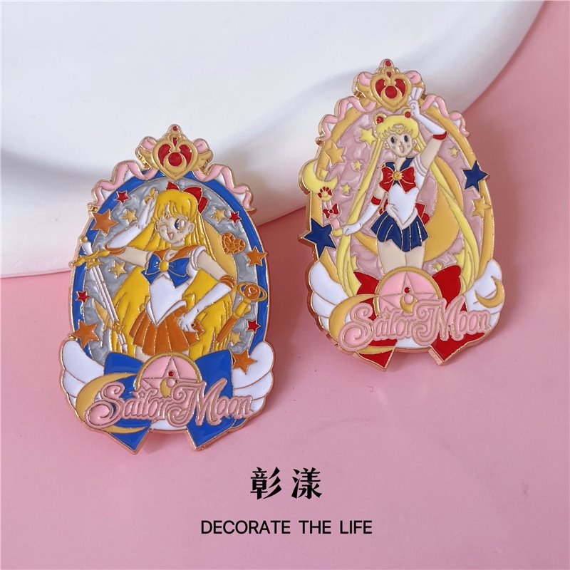 2 badges en émail Sailor Moon, - Lapel Pin Enamel avis et prix